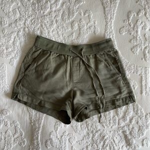Gap Linen Shorts